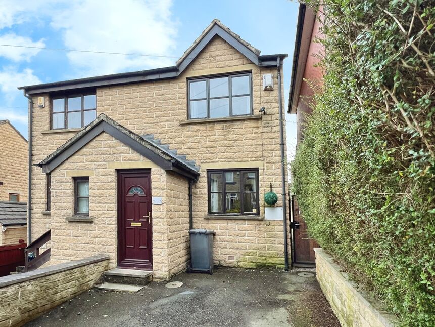 Main image of 2 bedroom Semi Detached House for sale, Booth Street, Cleckheaton, West Yorkshire, BD19