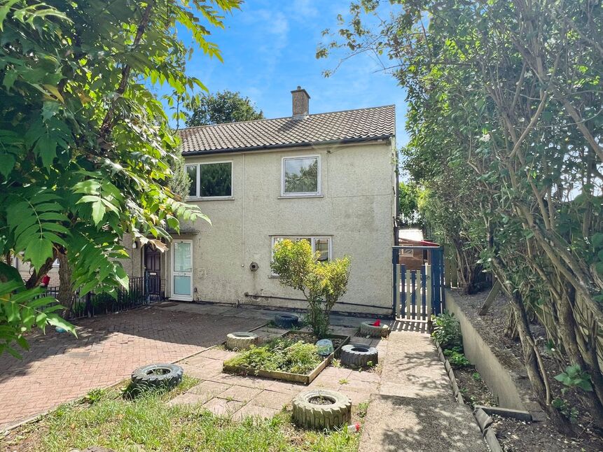 Main image of 3 bedroom Semi Detached House for sale, Lymington Drive, Bradford, West Yorkshire, BD4