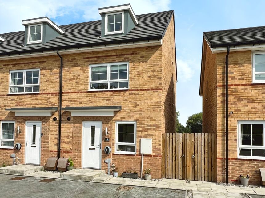 Main image of 4 bedroom End Terrace House for sale, Leafcutter Way, Cleckheaton, West Yorkshire, BD19
