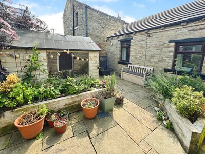 2 bedroom Semi Detached Bungalow for sale
