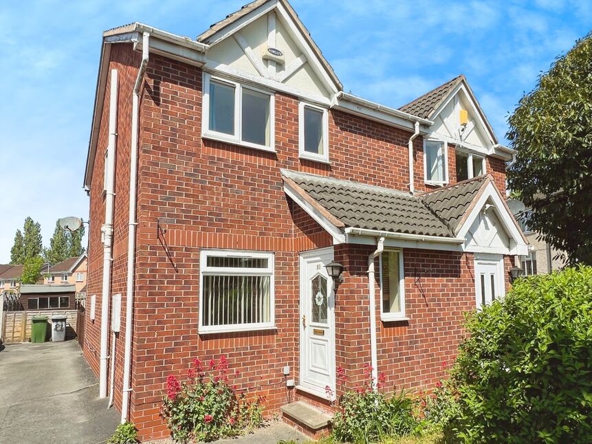 Main image of 2 bedroom Semi Detached House for sale, Hunsworth Lane, Cleckheaton, West Yorkshire, BD19