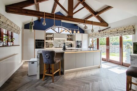 Littlethorpe Hill, 4 bedroom Detached House for sale, £840,000