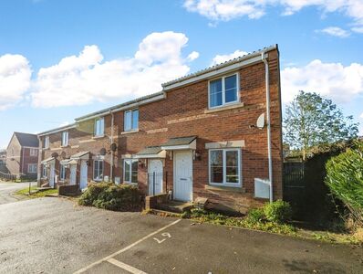 2 bedroom End Terrace House for sale