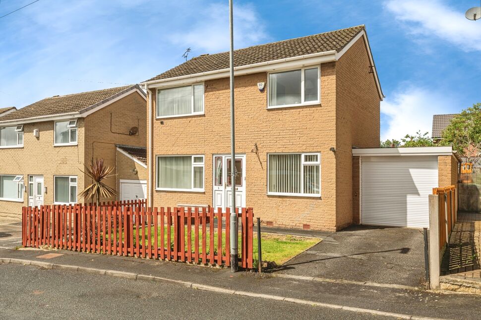 Main image of 3 bedroom Detached House for sale, Briar Close, Heckmondwike, West Yorkshire, WF16