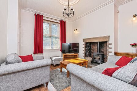 Ladywell Lane, 2 bedroom End Terrace House for sale, £200,000