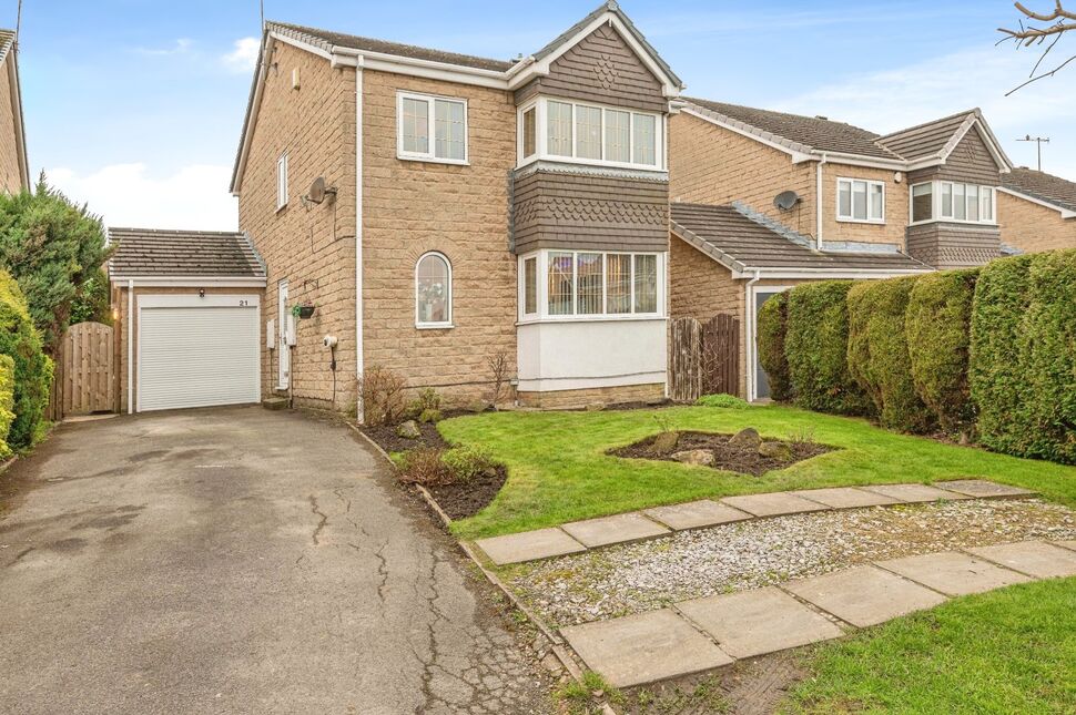 Main image of 4 bedroom Detached House for sale, Millstone Rise, Liversedge, West Yorkshire, WF15