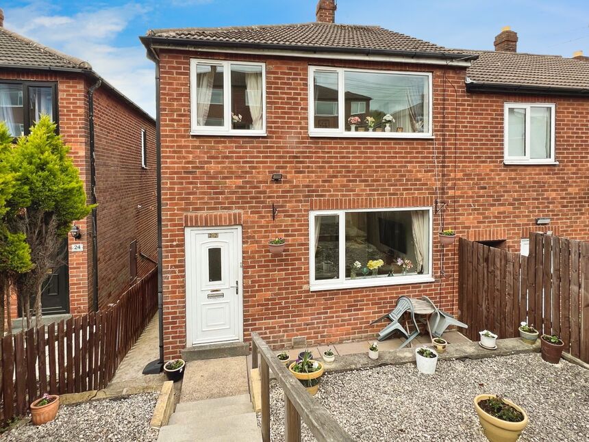 Main image of 3 bedroom End Terrace House for sale, Craven Close, Gomersal, West Yorkshire, BD19