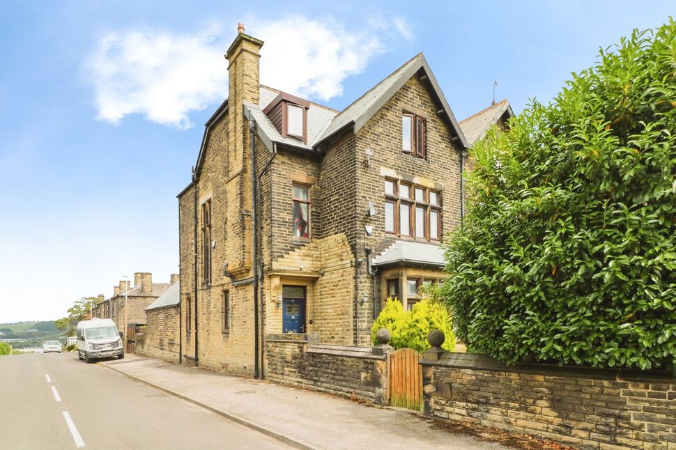 Main image of 6 bedroom Semi Detached House for sale, Whitcliffe Road, Cleckheaton, West Yorkshire, BD19