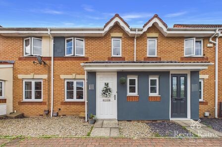 3 bedroom End Terrace House to rent