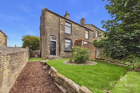 1 bedroom End Terrace House for sale