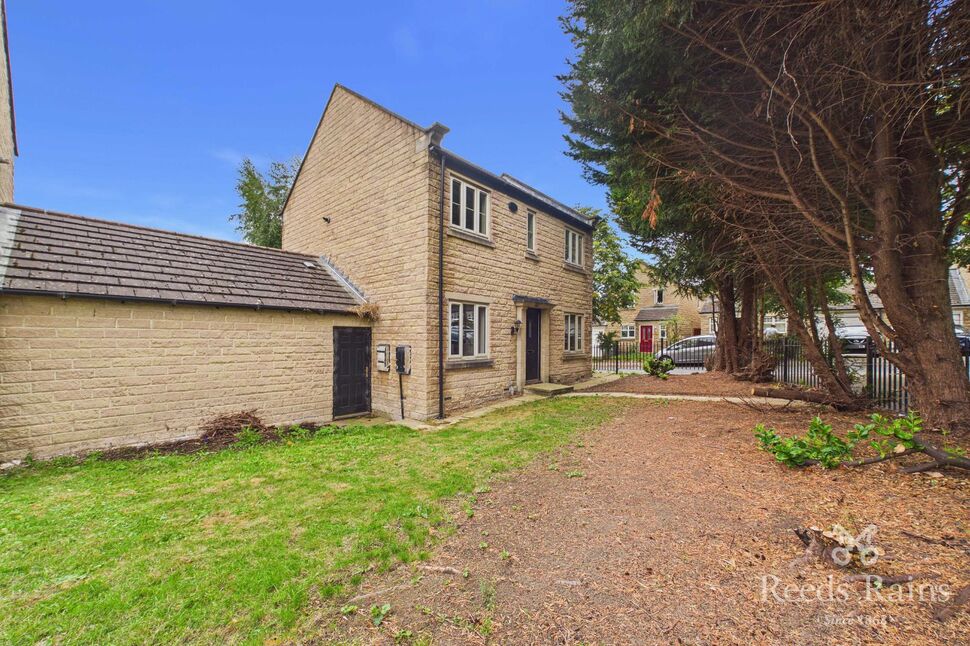 Main image of 4 bedroom Detached House for sale, Woodlock Close, Ferndale, Huddersfield, West Yorkshire, HD2