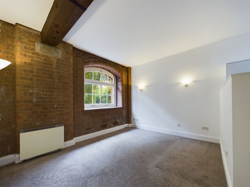 Living Room / Dining Room