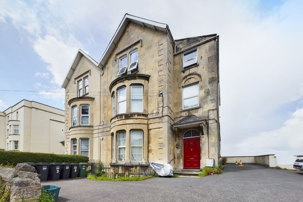 3 bedroom Semi Detached House for sale, Cannons Gate, Clevedon, BS21