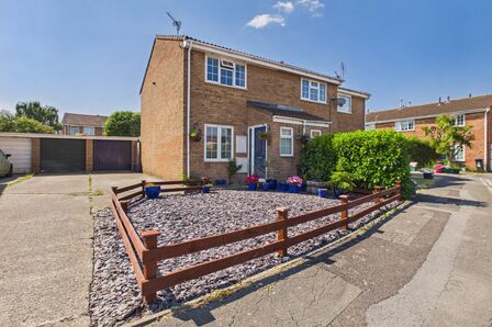 2 bedroom End Terrace House for sale