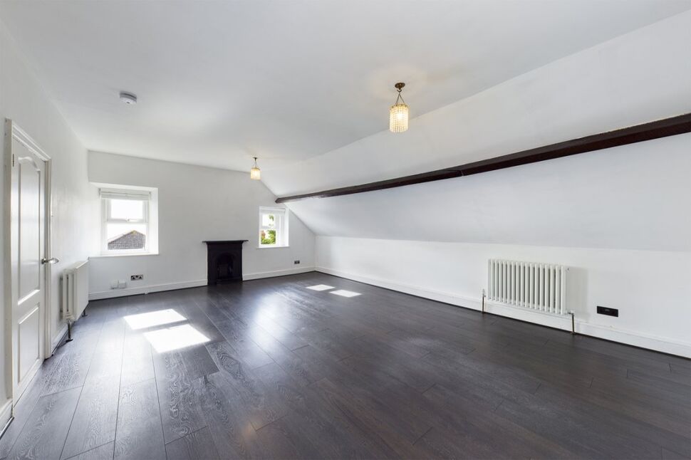Living Room / Dining Room