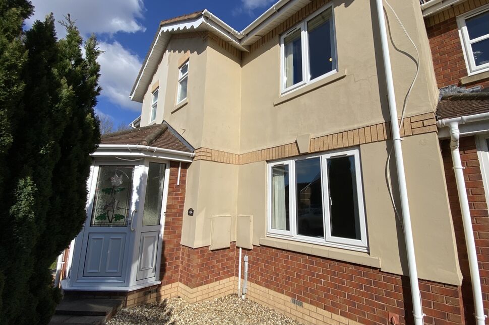 Main image of 2 bedroom Mid Terrace House to rent, Heron Gardens, Portishead, Bristol, BS20