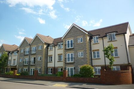 Pegasus Court, 2 bedroom  Flat for sale, £250,000