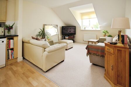 2 bedroom  Flat for sale