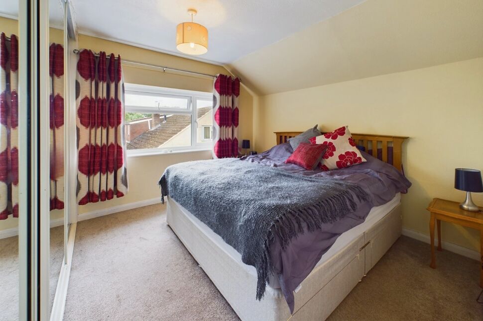 4 bedroom Semi Detached House for sale, Castlewood Close, Clevedon, BS21 £495,500