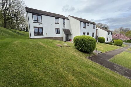 Somerset Road, 2 bedroom  Flat for sale, £220,000