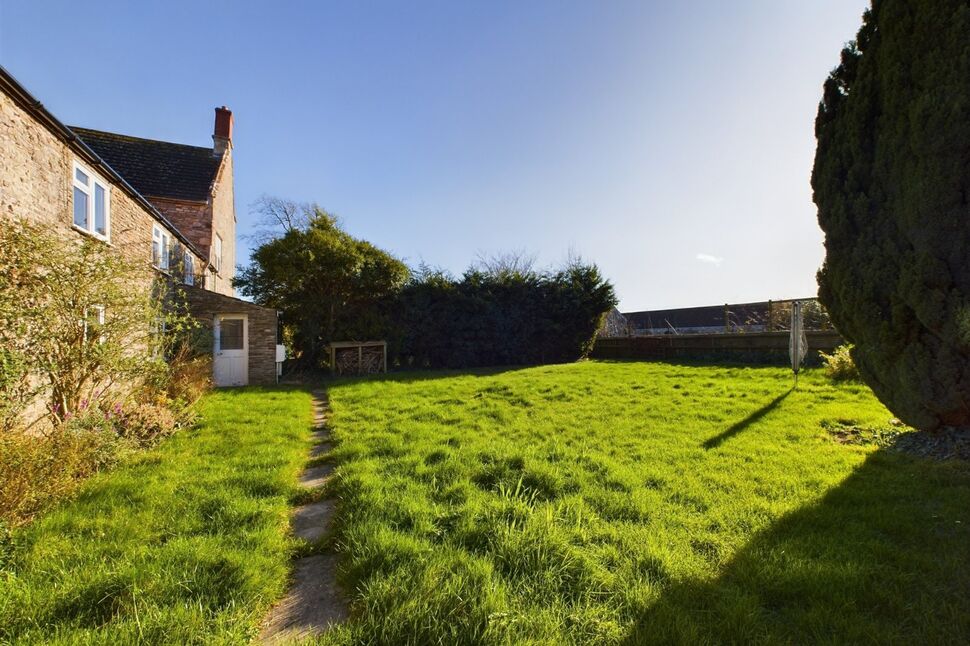 3 bedroom Semi Detached Property for sale, Kenn Road, Kenn, BS21 £375,000