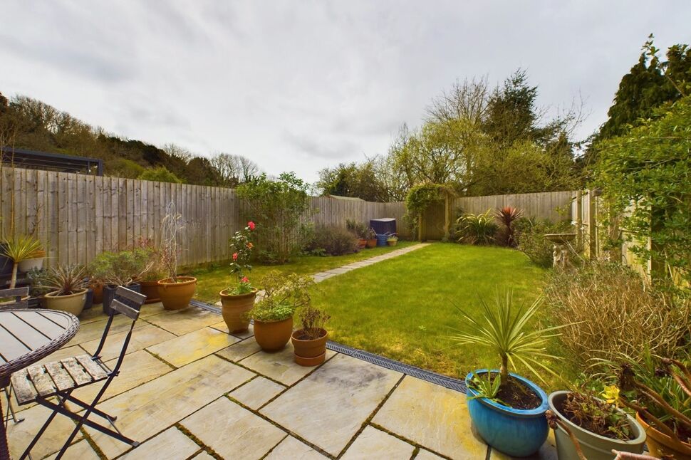 3 bedroom Mid Terrace House for sale, Castle Road, Clevedon, BS21 £