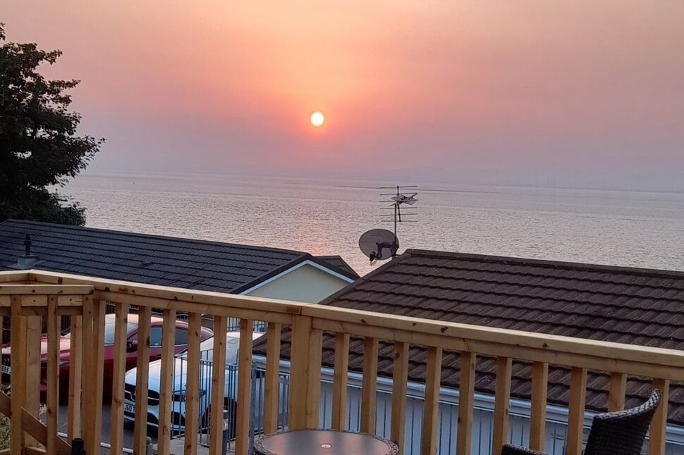 2 bedroom Detached Property for sale, Kingfisher Way, Walton Bay, BS21