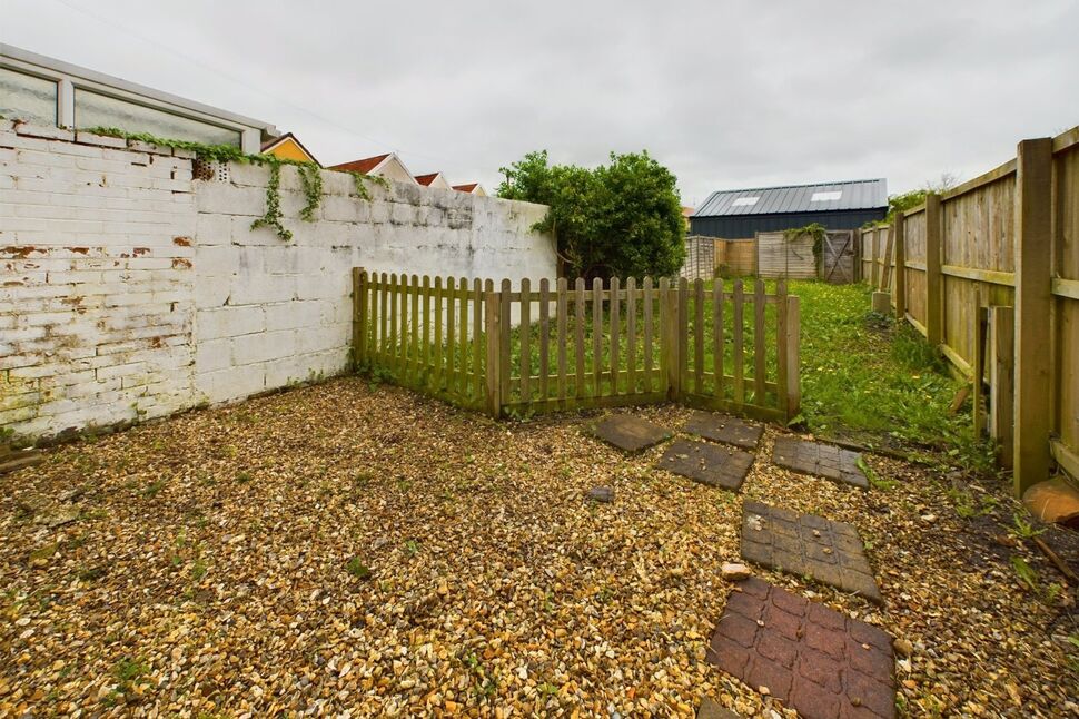 2 bedroom Mid Terrace House for sale, Kenn Road, Clevedon, BS21 £260,000