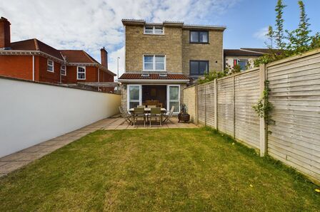 Old Church Road, 4 bedroom Semi Detached House for sale, £425,000