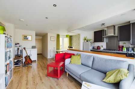 Merchant Square, 2 bedroom  Flat for sale, £220,000