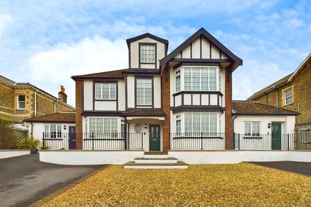 Argyle Road, 3 bedroom  Flat for sale, £450,000