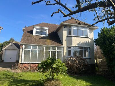 3 bedroom Detached House to rent