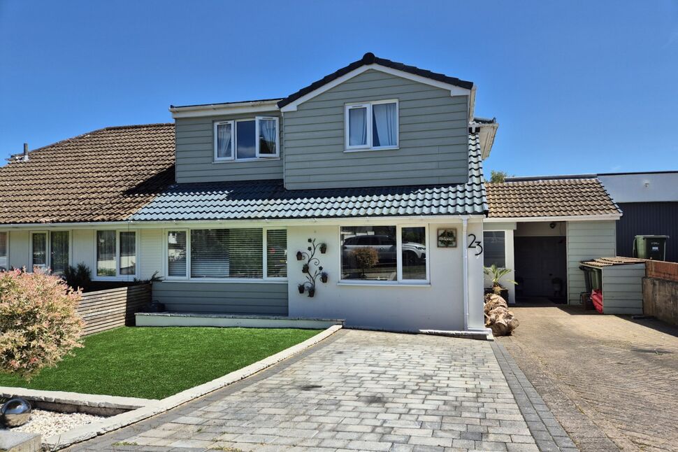 Main image of 5 bedroom Semi Detached House for sale, Castlewood Close, Clevedon, North Somerset, BS21