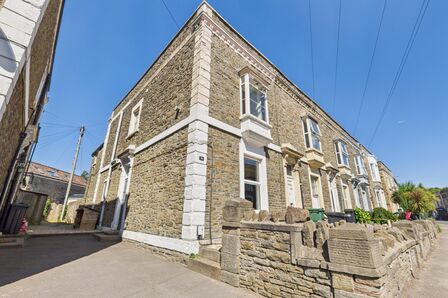 3 bedroom End Terrace House for sale