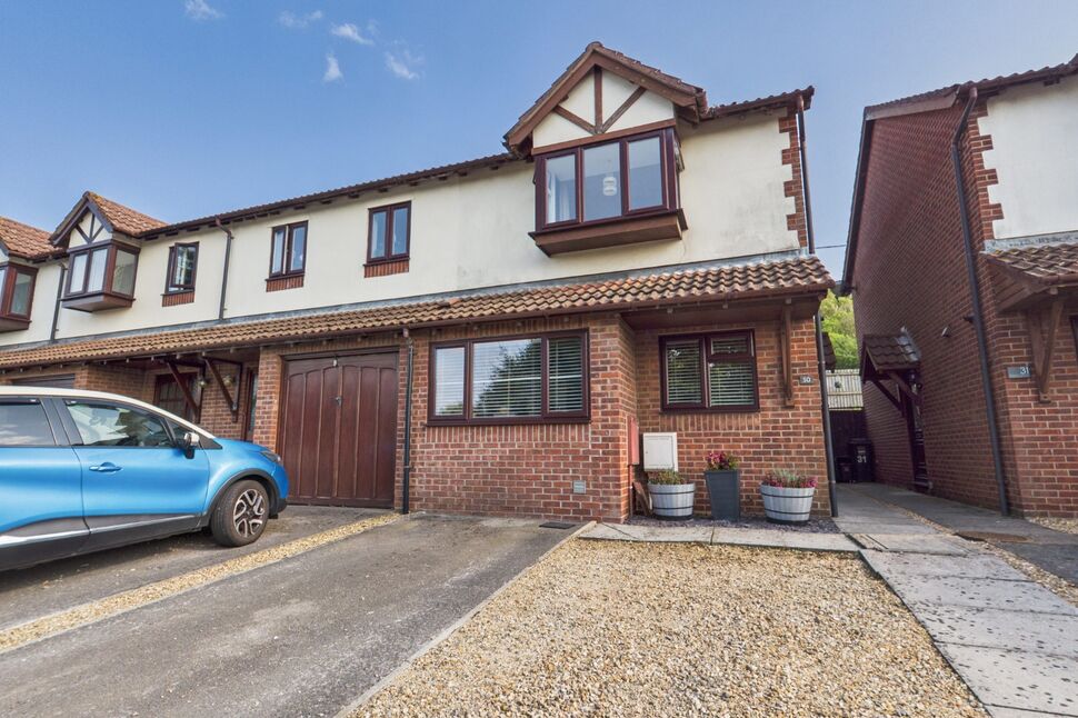 Main image of 2 bedroom End Terrace House for sale, Hamwood Close, Weston-super-Mare, North Somerset, BS24