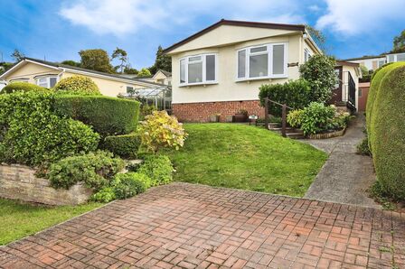 2 bedroom Detached Property for sale