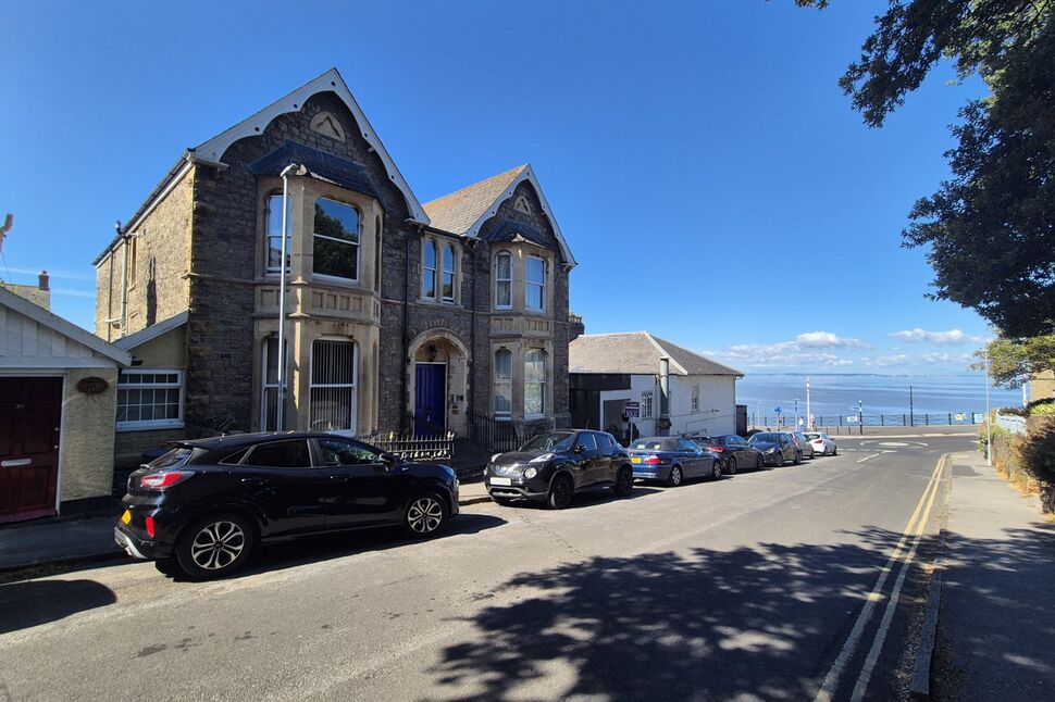 Main image of 1 bedroom Flat for sale, Alexandra Road, Clevedon, North Somerset, BS21