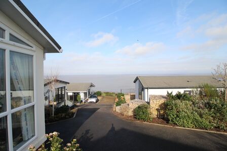 2 bedroom Detached Property for sale