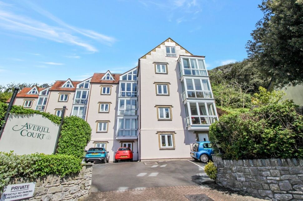 Main image of 1 bedroom Flat for sale, Hill Road, Clevedon, North Somerset, BS21