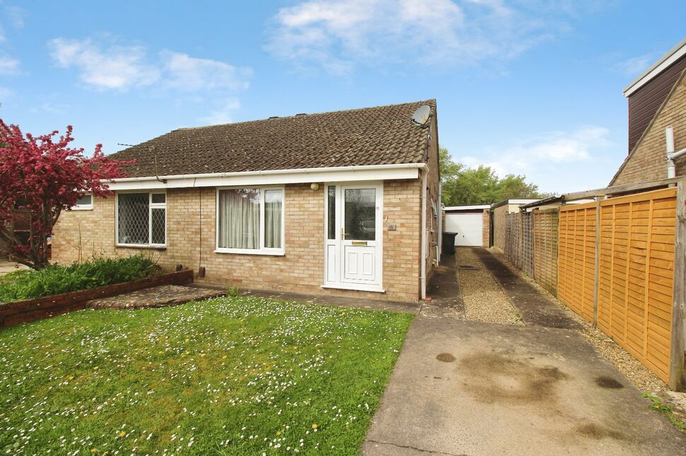 Main image of 3 bedroom Semi Detached Bungalow for sale, Rushmoor, Clevedon, North Somerset, BS21