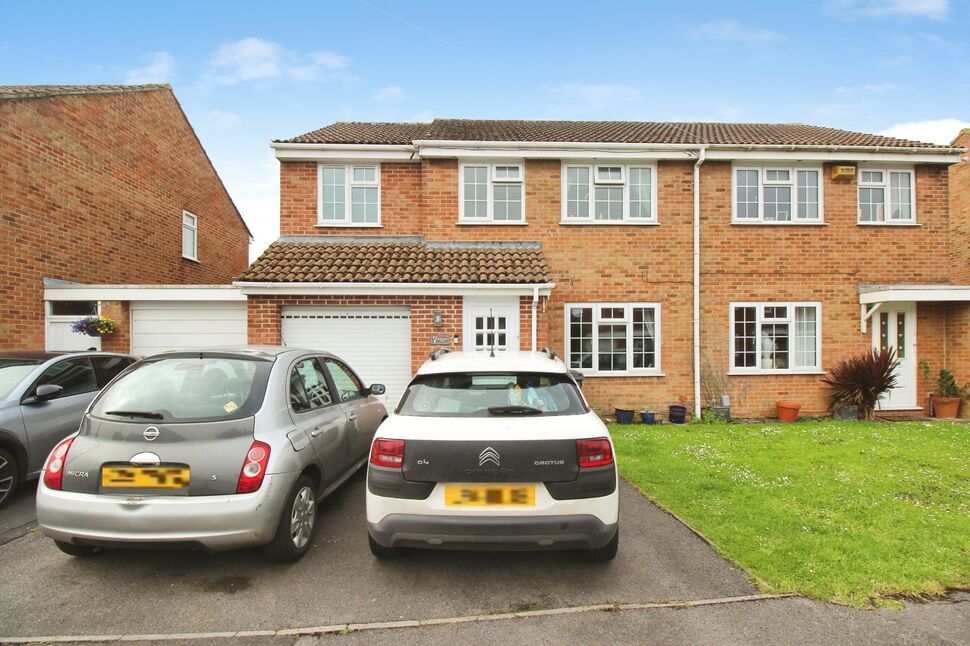 Main image of 4 bedroom Semi Detached House for sale, Braikenridge Close, Clevedon, North Somerset, BS21