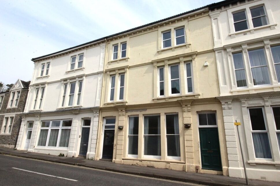 Main image of 2 bedroom Flat for sale, Marine Parade, Clevedon, North Somerset, BS21