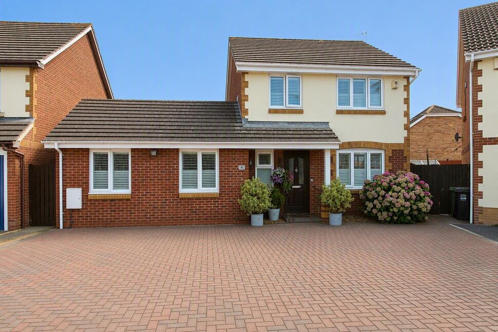 Main image of 3 bedroom Detached House for sale, Meadowland, Yatton, Bristol, BS49