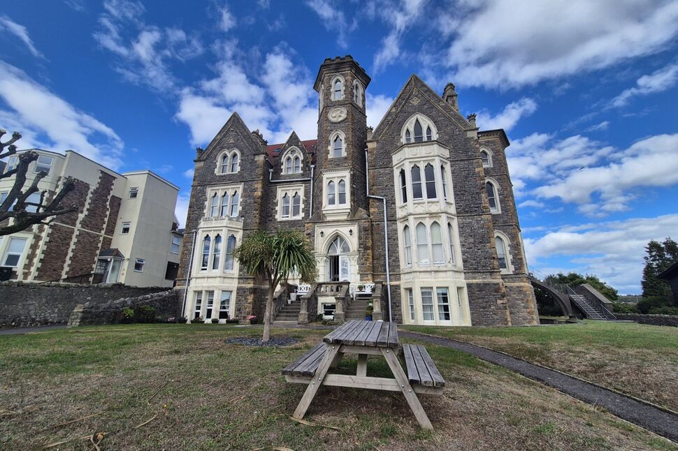 Main image of 2 bedroom Flat for sale, St Ediths, 30 Dial Hill Road, North Somerset, BS21