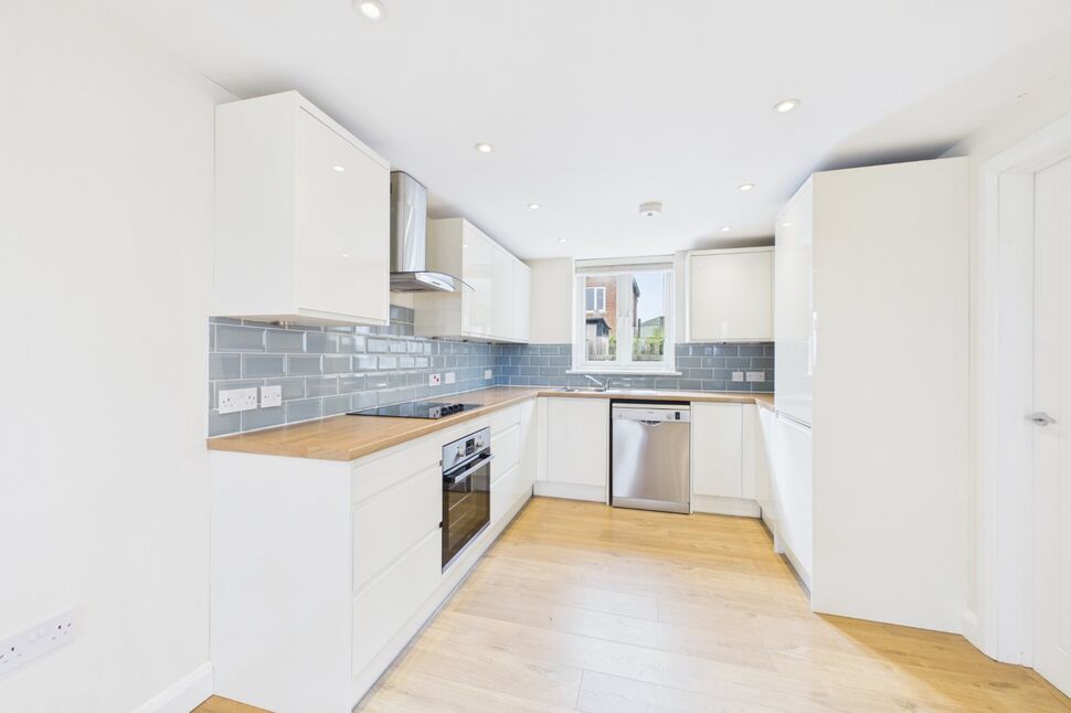 Kitchen / Living Space