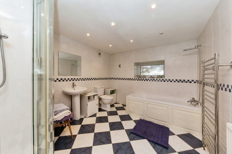 3 bedroom Detached House for sale, Congleton Edge, Congleton, CW12 £