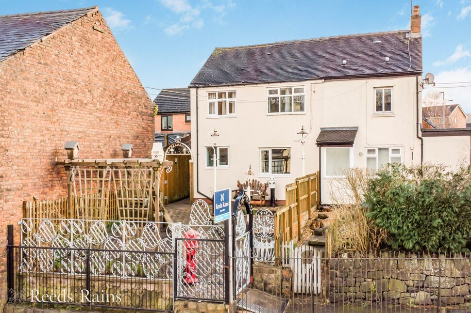 Main image of 2 bedroom Semi Detached House for sale, Station Road, Biddulph, Staffordshire, ST8