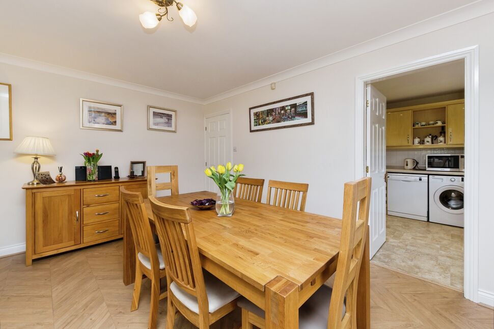 3 bedroom Mid Terrace House for sale, St. James Court, Grange Park