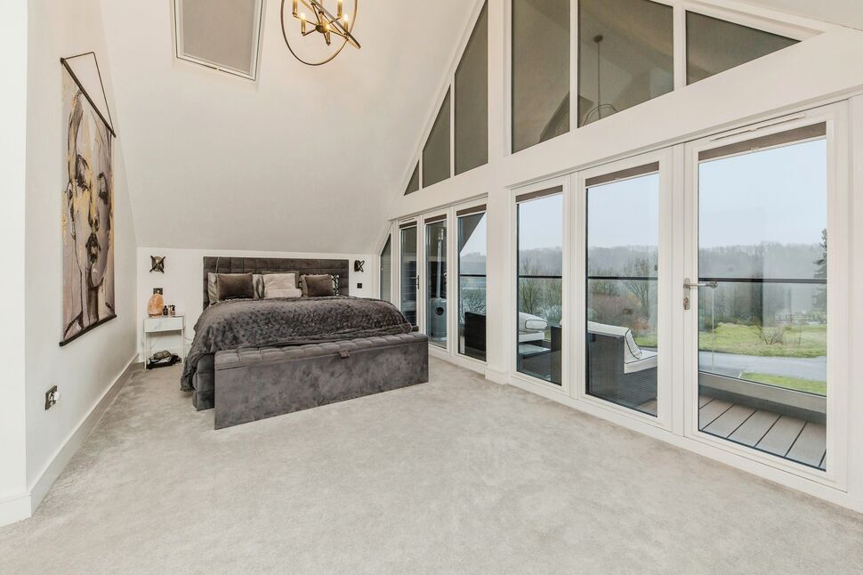 4 bedroom Detached House for sale, Newcastle Road, Congleton, CW12 £599,000