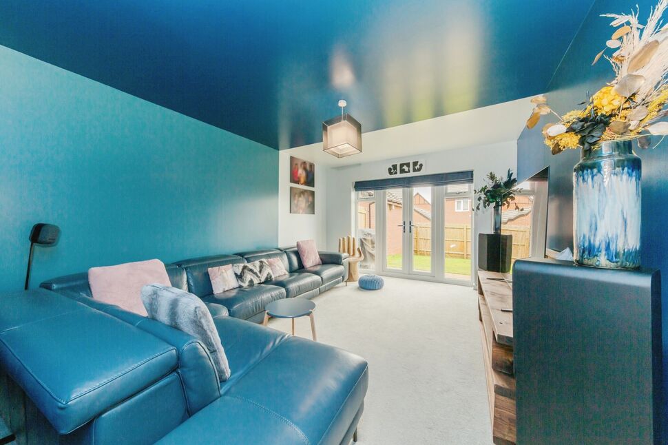 4 bedroom Detached House for sale, Lomas Way, Congleton, CW12 £450,000